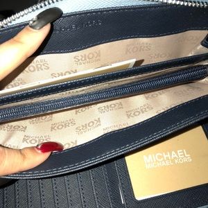 Mk wallet